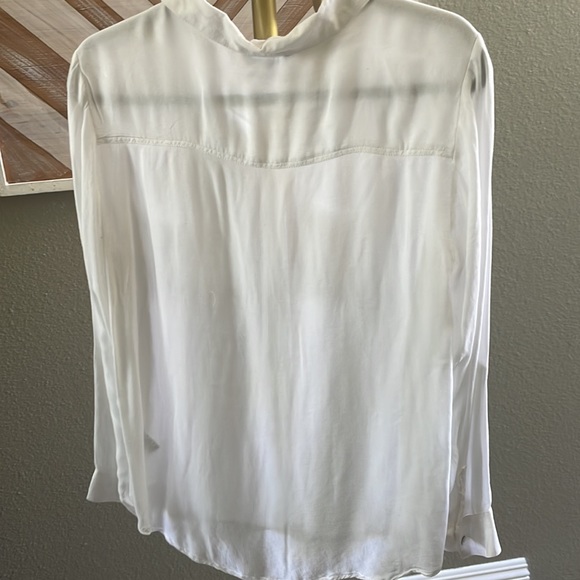 White be cool blouse size small - Picture 8 of 9